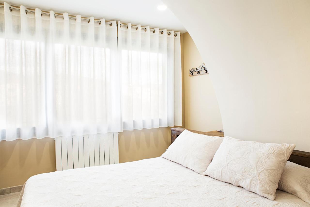 Habitacions Placa Major サン・パウ エクステリア 写真